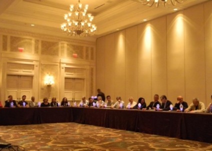 Abracorp apresenta perspectivas para 2014