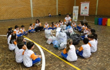 Cooper adere a programa de cooperativismo do Sescoop