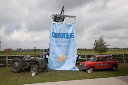 Corkers_WEBSized.jpg A Cambridgeshire food company says it has set a new world record for making the biggest ever packet of crisps. Corkers Crisps, based at Little Downham, near Ely, said it filled a bag almost as tall as a house with more than a tonne of its potato snacks. The feat is said to more […]