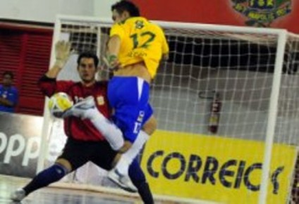 Futsal tem patrocínio renovado pelos Correios