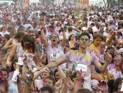 Corrida das Cores reuniu cinco mil atletas em Vitória