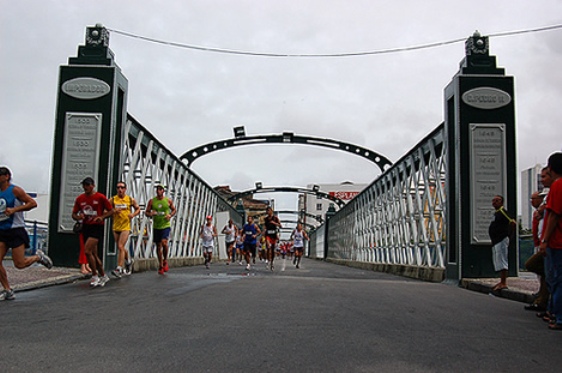 Carrefour patrocina a Corrida das Pontes do Recife