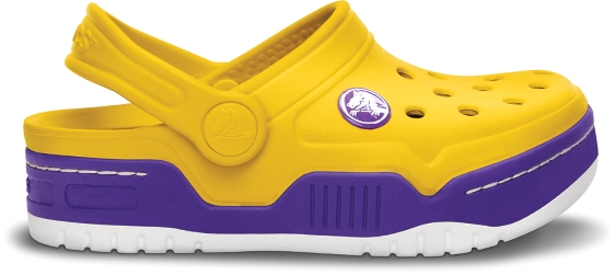 Crocs cria calçado inspirado em equipes de basquete
