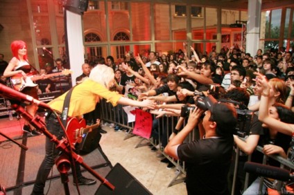 CWB Brasil faz show da Mixtape