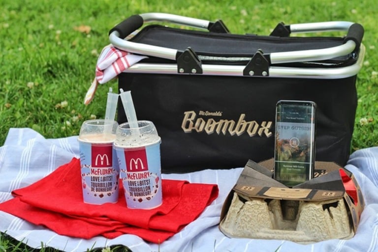 McDonald´s transforma bandeja de bebidas em caixa de som