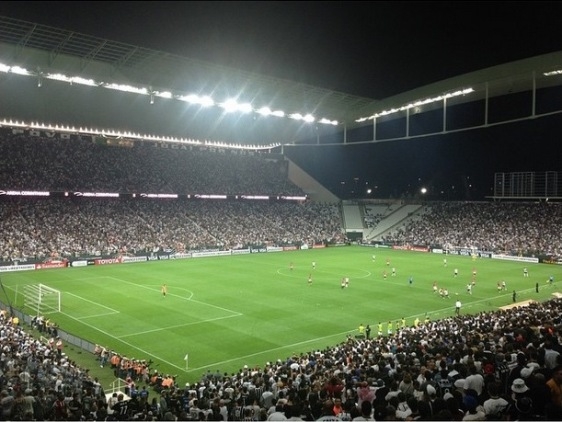Arena Corinthians volta a ter receptivo antes do jogo contra o Santos Arena Corinthians volta a ter receptivo antes do jogo contra o Santos