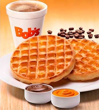 Café da manhã com Waffle e bebida no Bob's por R$9,50