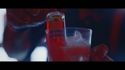 Campari lança campanha com novo Key Visual criado pela Artplan
