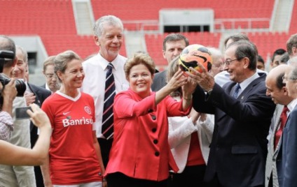 Beira-Rio é aprovado por Dilma Roussef