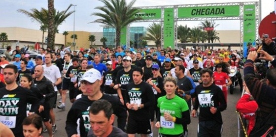 Skechers marca presença na POA Day Run 