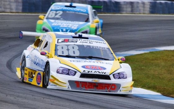 dose-tripla-stock-car-aic