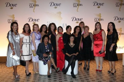 Dove presenteia finalistas do Prêmio Claudia