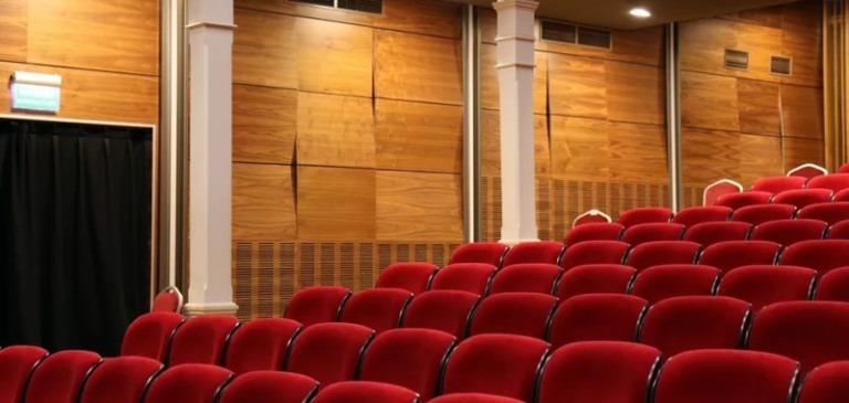 A indústria do cinema e as feiras de negócios