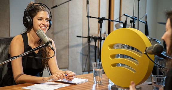 Spotify lança podcasts originais no Brasil