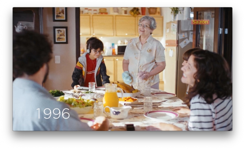 Sazón resgata 30 anos de história em novo comercial