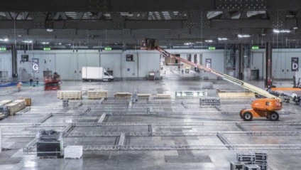 Itália transforma pavilhão do Salão do Móvel de Milão em hospital