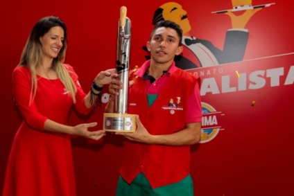 Brahma anuncia "O Especialista" em tirar Chopp