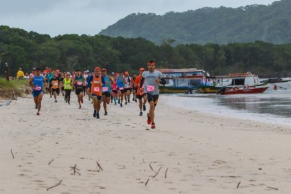 Ilha do Mel recebe etapa do Circuito Amazing Runs