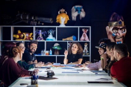 Turma dos cursos presenciais da Live Arena festeja graduação