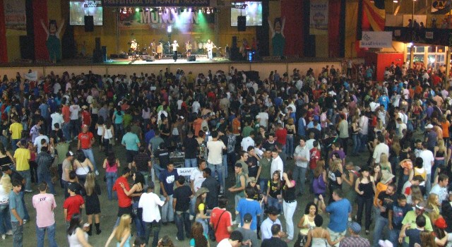 Ponta Grossa sedia feira agropecuária em setembro