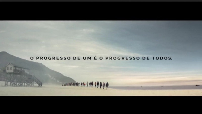 Johnnie Walker apresenta "o progresso de um é o progresso de todos"