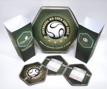 Impresul distribui kit da Copa para colaboradores
