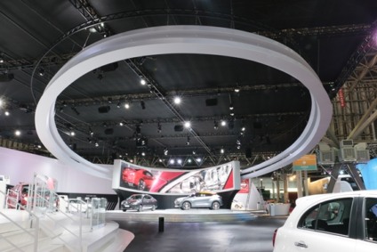 Atrações do estande da Nissan no Salão de São Paulo 2014