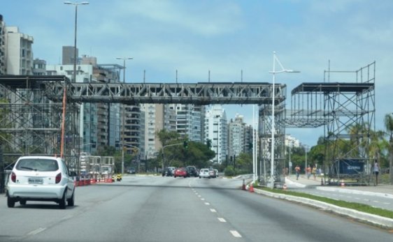 Florianópolis terá palco-passarela de LED 