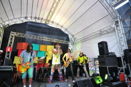 Evento na Pracinha da Savassi abre o Carnaval