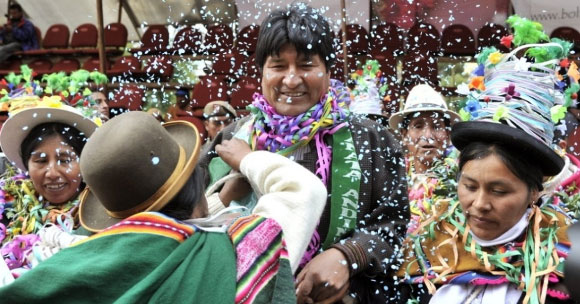 Oruro é palco do Carnaval na Bolívia