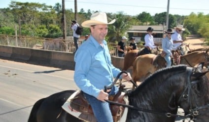 Cavalgada abre Exposição Agropecuária de Ji-Paraná