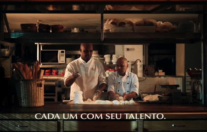 Casa Carandaí lança campanha a "Dança dos Pãezinhos"