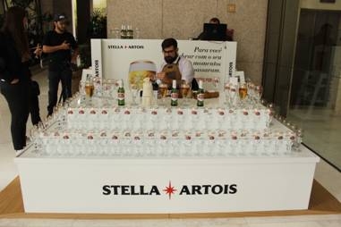 Attach Live tem atuação em ação exclusiva para o Dia dos Pais Stella Artois