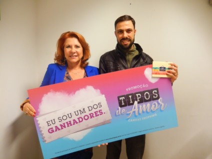 Canoas Shopping entrega passagens aos ganhadores da promoção Tipos de Amor