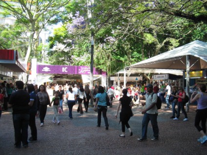 Feira do Livro de POA tem 17 temas