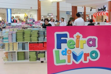 Floripa incentiva a leitura entre as crianças