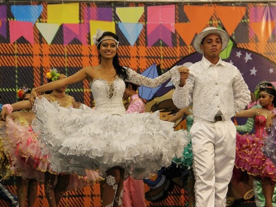 Danças estão na programação de festas juninas em Manaus.