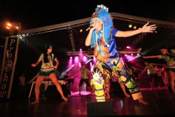 Parintins comemora aniversário com Festival de Toadas