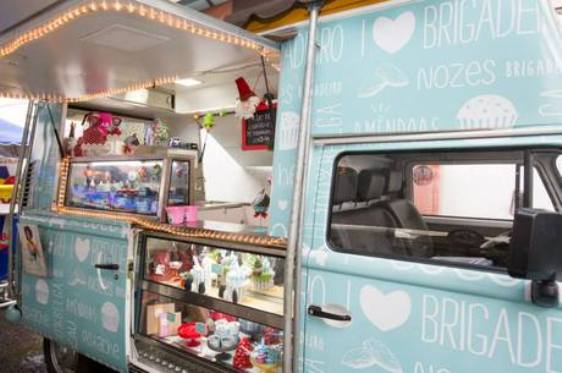 Kombi do "Cadê o Brigadeiro" marca presença na segunda edição do evento.