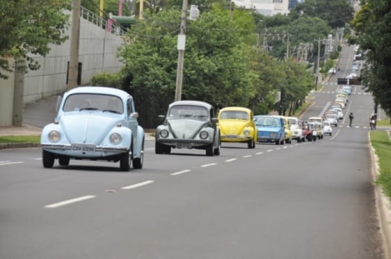 A carreata foi uma homenagem ao Dia Nacional do Fusca.