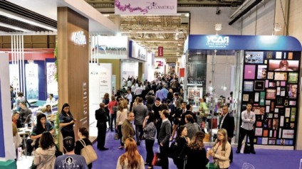 Tem início a FCE Cosmetique