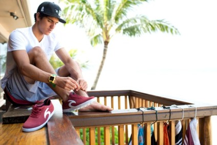 Gabriel Medina faz sessão de autógrafos na Boards Co.