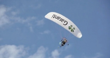 Garanti faz chover bonecos de pelúcia na Turquia