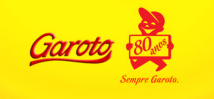 Garoto comemora 80 anos com promo