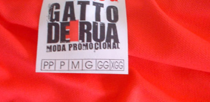 Gatto de Rua veste Robinho