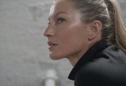 Gisele Bündchen fecha contrato com Under Armour