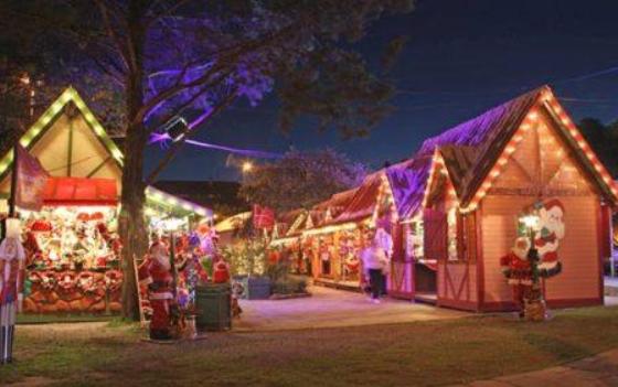 Colombo leva clientes ao Natal Luz de Gramado