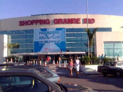 Shopping Grande Rio faz pout-pourri de Carnaval