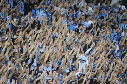 Torcida do Grêmio tem atividades suspensas pelo clube
