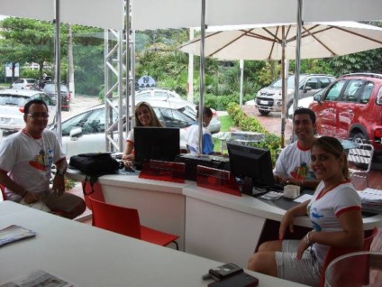 Citroën com lounge na Riviera de São Lourenço